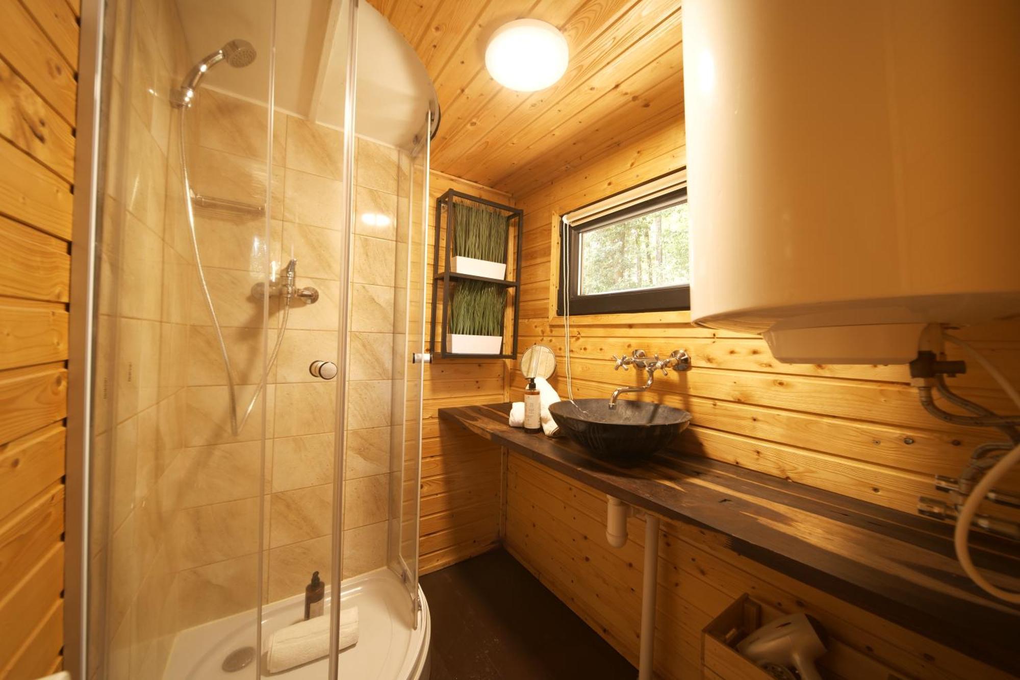 Secret Lake Prag Magic Place Relaxation& Wellness Rehenice Eksteriør bilde