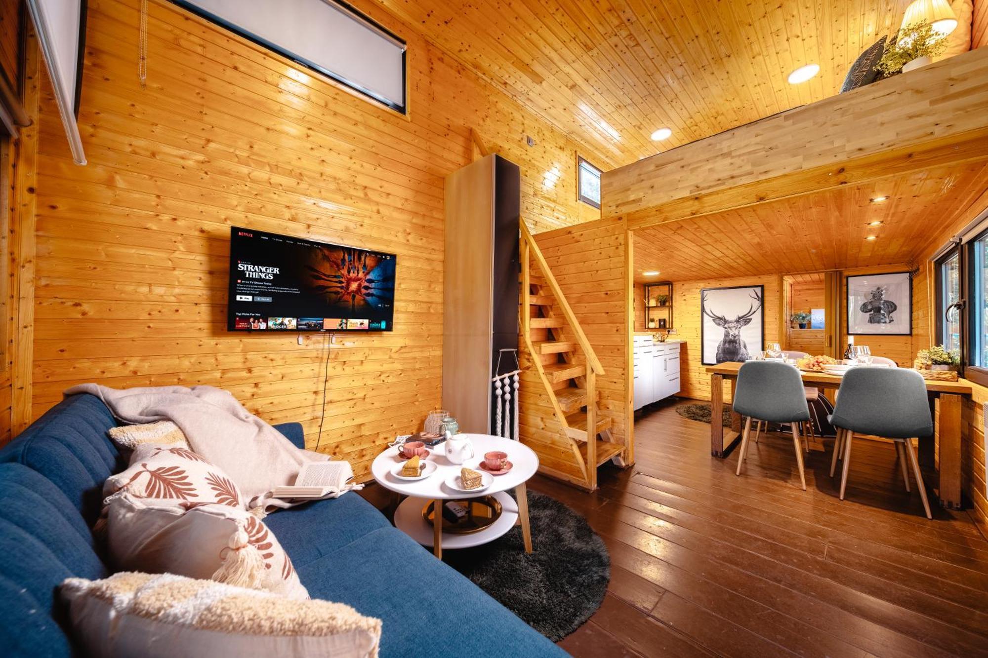 Secret Lake Prag Magic Place Relaxation& Wellness Rehenice Eksteriør bilde